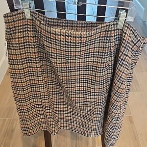 Old Navy Houndstooth Pencil Skirt - Black and Brown